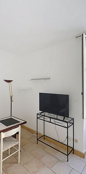 Appartement T1 Saint-Chamas à louer - Photo 1