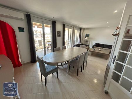 Location Appartement 4 pièces 131m² TOULON 83000 - Photo 3