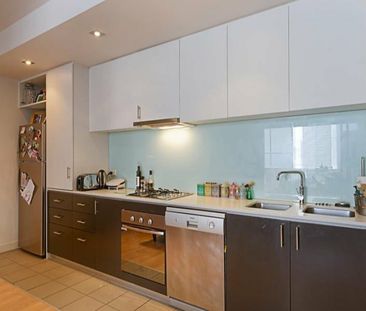 ONE BEDROOM APARTMENT IN THE HEART OF BAY STREET - Photo 3