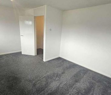 St Georges Way, Wolverton, MK12 - Photo 5