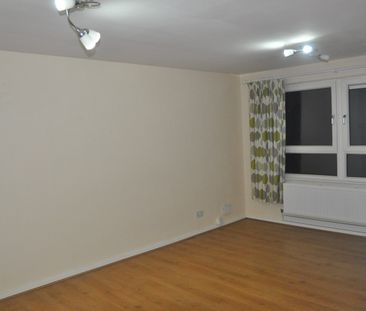 2 Bed Flat, Shakespeare Grange, LS9 - Photo 1