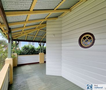 Comfortable Living in a Convenient Location - Photo 5