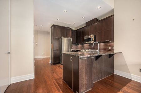 For Lease - 327 Breezehill Avenue Unit# 205, Dows Lake - Civic Hospital and Area, Ontario - Photo 4