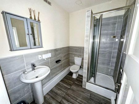 Laurel Street, Wallsend, Tyne and Wear, NE28 6PG - Photo 4