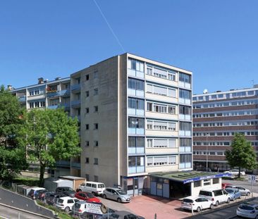 Proche des organisations internationales - Foto 1