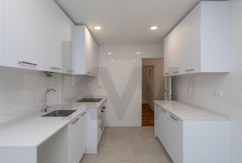 Apartamento T3 em Lisboa