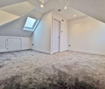 Sefton Avenue, Mill Hill, NW7 - Photo 1