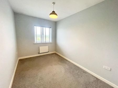 Whitney Crescent, Weston-Super-Mare - Photo 5