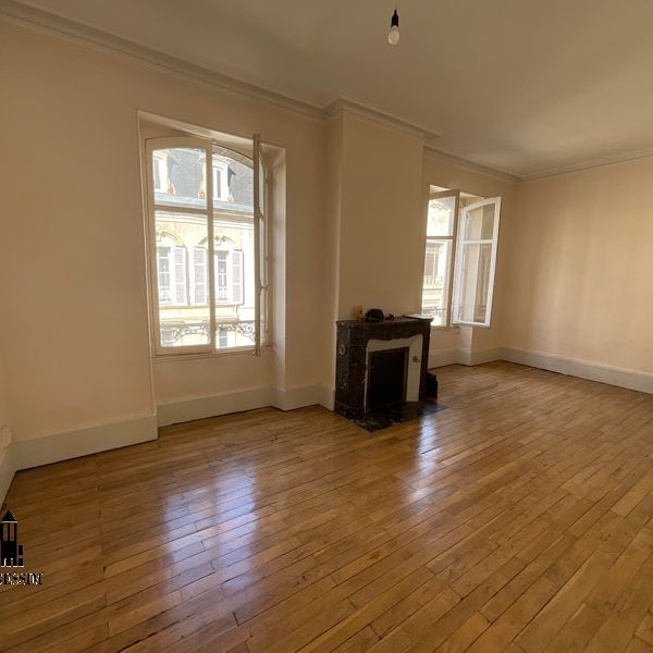Location Appartement 2 pièces 55m² BOURGES 18000 - Photo 1