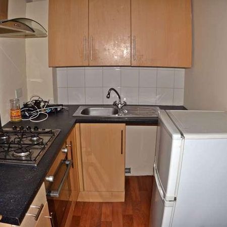 Northbrook Road, Ilford, IG1 - Photo 3