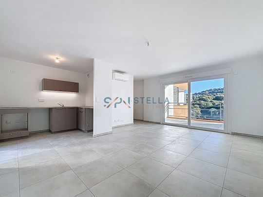 Location Appartement 3 pièces 68m² SARROLA CARCOPINO 20167 - Photo 1