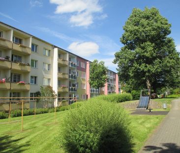 Ruhig gelegene 3-Raum-Wohnung im Grünen - Foto 2