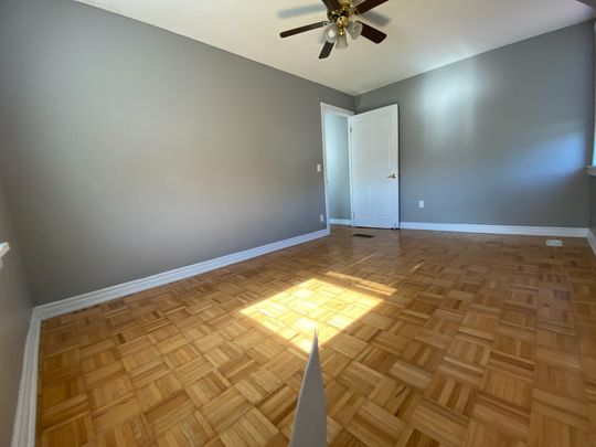 For Lease - 5440 Yonge Street, Innisfil, Ontario - Photo 1