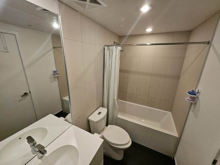 For Lease - 15 Grenville Street Unit# 4504, Toronto, Ontario - Photo 2