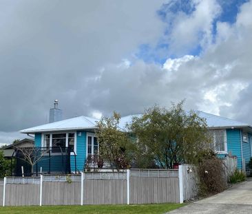 Much Loved Family Home - Photo 5