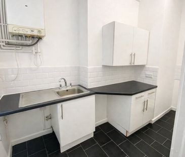 1 Bed Flat, Spellow Lane, L4 - Photo 6