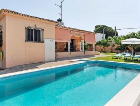 Alquiler de casa o chalet independiente en Lugar Urbanizacion el Rosario, 179 a - Photo 2