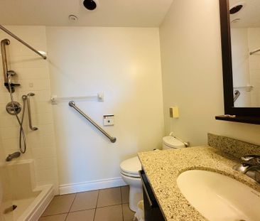 For Lease - 11211 Yonge Street Unit# 386, Richmond Hill, Ontario - Photo 2