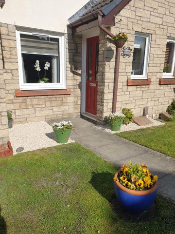 2 bedroom terraced house to rent - Photo 5