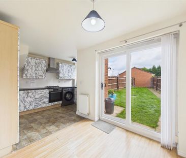 4 bedroom townhouse to rent - Photo 5