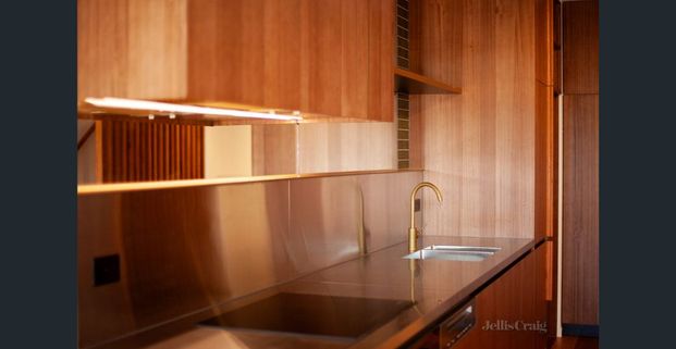 Brand New Merri Townhouse – Two Bedroom, Two Bathroom, Three Outdoor Spaces - Photo 1