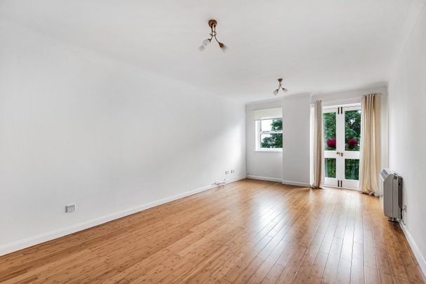 Horniman Drive, London, SE23 - Photo 1