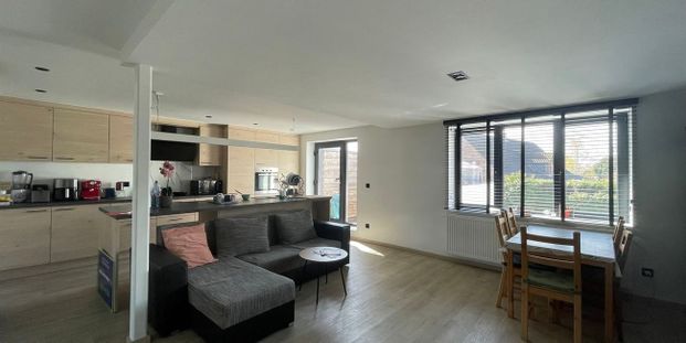 Duplex te huur in Balen voor € 1.500 met 6 slaapkamers - Photo 1