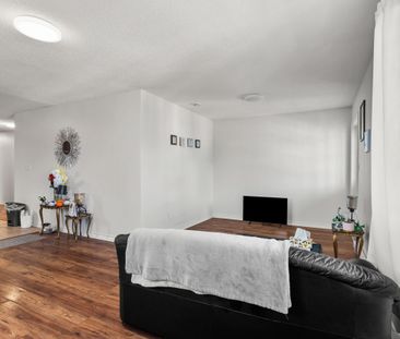 For Lease - 52 Champagne Avenue Unit# C, Dows Lake - Civic Hospital... - Photo 4