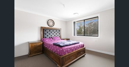 Modern Family Living - Photo 5