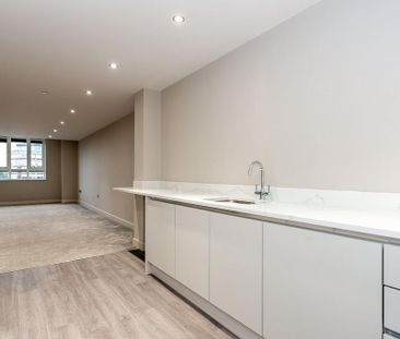 2 bedroom apartment to rent - Photo 2