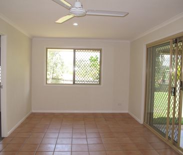 5 Issell Place, Highland Park QLD 4211 - House For Rent | Domain - Photo 5