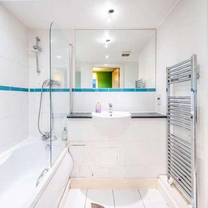 Stane Grove, Clapham North, SW9 - Photo 3
