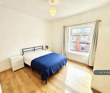 3 bedroom terraced house to rent - Photo 3