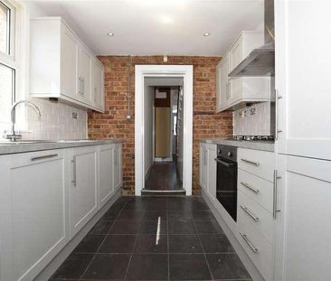 Cowslip Road, South Woodford, E18 - Photo 3