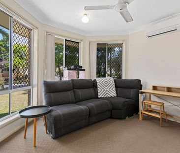 LARGE FAMILY HOME IN FOREST GARDENS - Photo 5