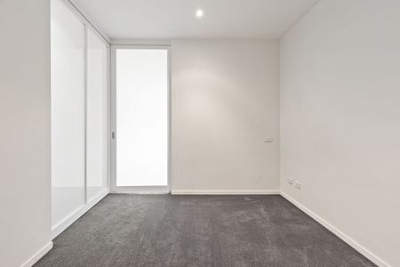 Freshly renovated One Bedroom In Nova! - Photo 3