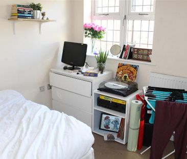 4 bedroom property to rent - Photo 5