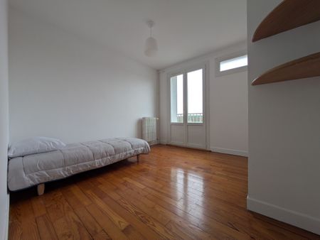 Location Appartement 3 pièces 56m² AUTERIVE 31190 - Photo 4