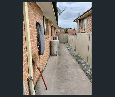 Sought after location - 3 Bedroom Duplex - Photo 3