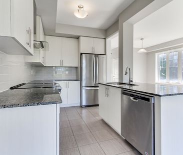 For Lease - 230 Bennett Street, Newmarket, Ontario - Photo 3