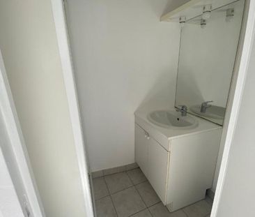 Location Appartement 1 pièce 29m² TOURS 37000 - Photo 3