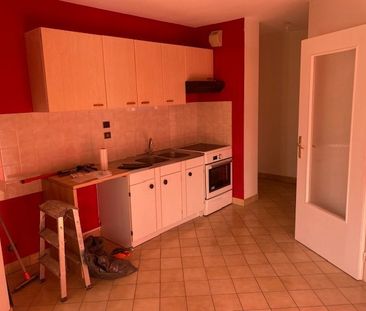 Location Appartement 1 pièce 38m² MONTREVEL EN BRESSE 01340 - Photo 2