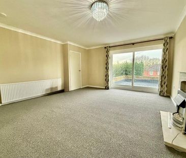 3 bedroom semi-detached house to rent - Photo 3