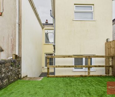 Terraced House to rent on - Photo 4