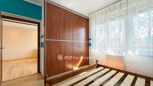 Kiadó újszerű állapotú lakás - Győr - Fotó 1