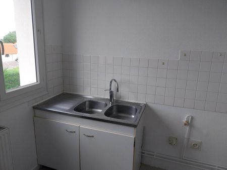 Location Appartement 3 pièces 60m² ST JEAN DE LA RUELLE 45140 - Photo 4