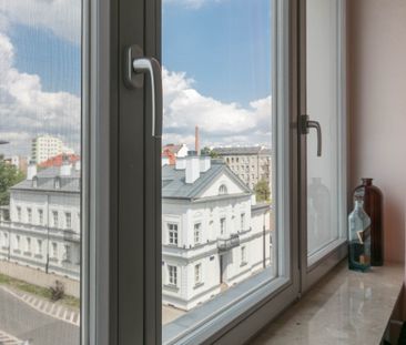 Warszawa, Środkowa - Photo 2