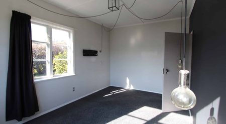 Enchanting Edinburgh - Photo 4