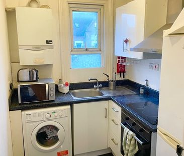 Room in a Shared Flat, Catford, SE6 - Photo 3