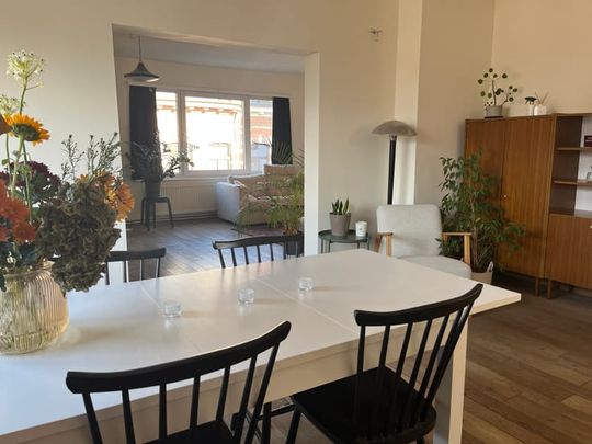 Appartement te huur - Photo 1